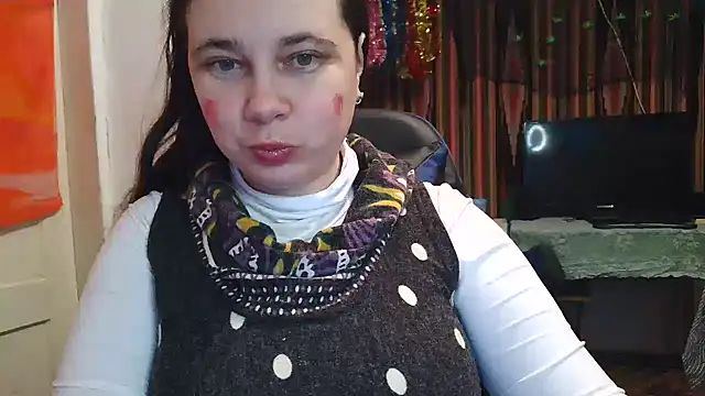 Cora Maro online show from November 4, 12:37 pm