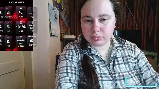 Cora Maro online show from April 30, 11:20 pm