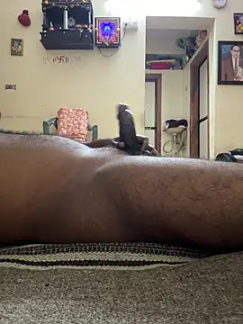 A-mira online show from March 3, 7:09 pm