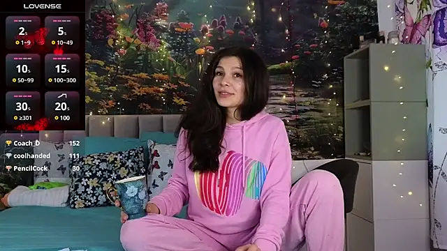 MadameDeFeu online show from December 27, 11:28 am