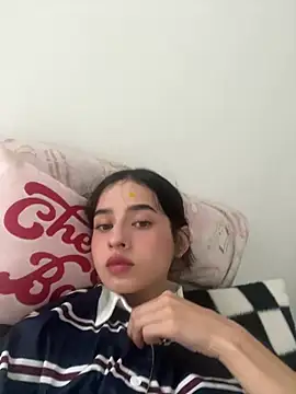 Snapshot of salome-brown chatting on January 8, 10:34 pm salome-brown online show from January 8, 10:34 pm