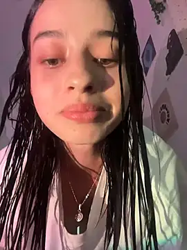 Snapshot of salome-brown chatting on February 24, 12:41 am salome-brown online show from February 24, 12:41 am