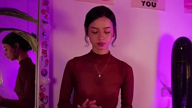 salome-brown online show from June 1, 1:07 am