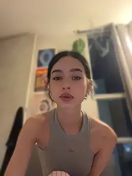 salome-brown online show from June 4, 11:44 pm