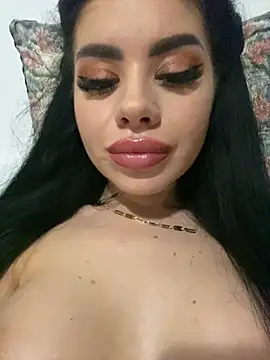 Snapshot of Ameliablack_1 chatting on January 28, 11:17 pm Ameliablack 1 online show from January 28, 11:17 pm