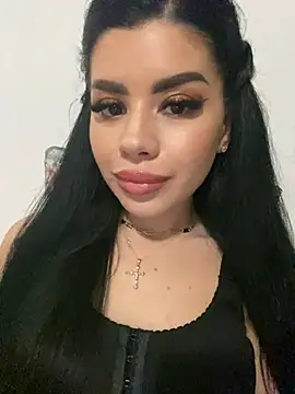 Snapshot of Ameliablack_1 chatting on February 7, 3:41 pm Ameliablack 1 online show from February 7, 3:41 pm