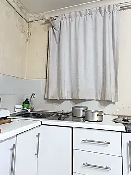 Snapshot of SexyHipsStar chatting on December 18, 7:53 pm SexyHipsStar online show from December 18, 7:53 pm