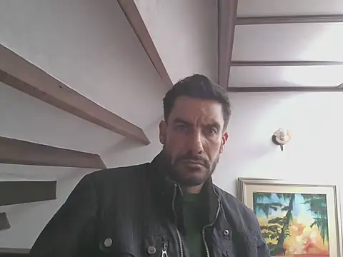 Snapshot of elkike1980 chatting on April 13, 4:01 pm elkike1980 online show from April 13, 4:01 pm