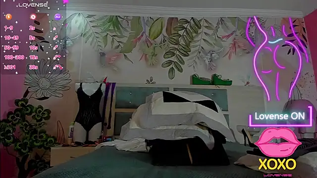 bigblacktransxxx online show from February 5, 12:15 am