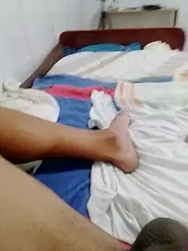 Snapshot of Leovmli chatting on September 13, 8:19 pm Leovmli online show from September 13, 8:19 pm