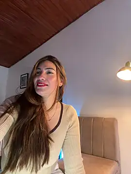 emmily d online show from June 19, 6:56 pm