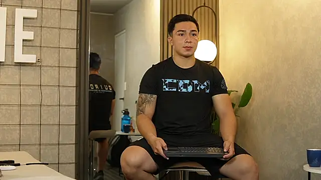 Ryan Hunt online show from December 30, 11:59 am