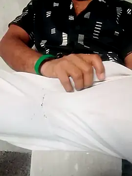 INDIANBOY7439 online show from February 1, 8:02 am