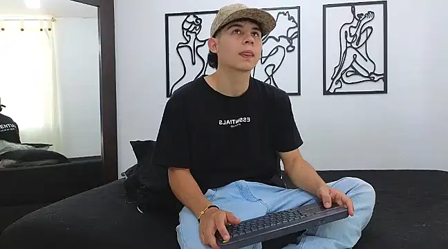 Deam Broowm online show from March 21, 9:45 pm