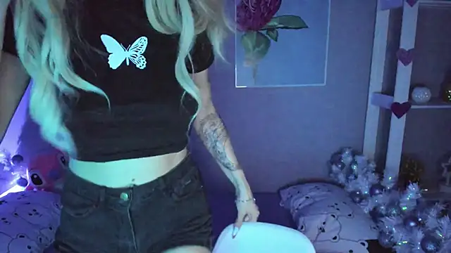 AnneTenet online show from December 18, 5:15 am