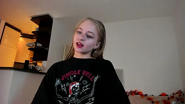 MiaMews online show from September 17, 10:39 am