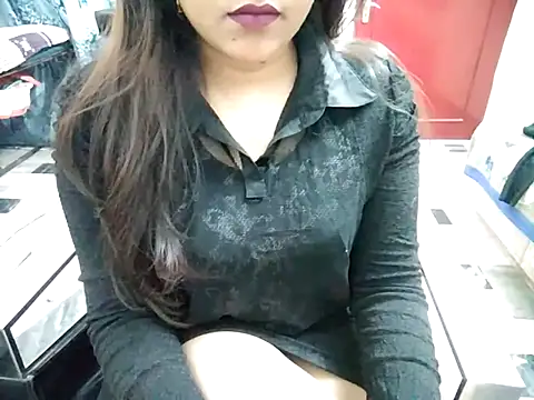 Snapshot of aarushi_sharmaa chatting on February 13, 1:19 am aarushi sharmaa online show from February 13, 1:19 am