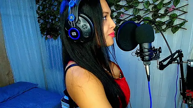 Snapshot of MOMMYJEVAA chatting on March 12, 1:36 am MOMMYJEVAA online show from March 12, 1:36 am