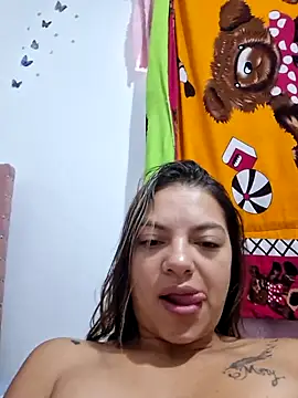 Snapshot of Daila_20_ chatting on October 30, 2:07 pm Daila 20 online show from October 30, 2:07 pm