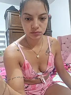 Snapshot of Daila_20_ chatting on January 10, 3:19 am Daila 20 online show from January 10, 3:19 am