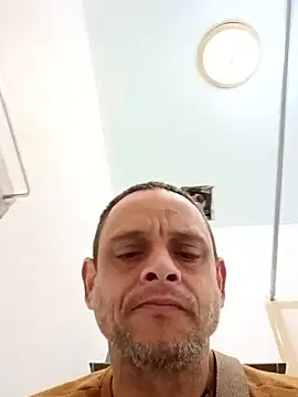 Buffshagswell online show from November 15, 1:51 pm