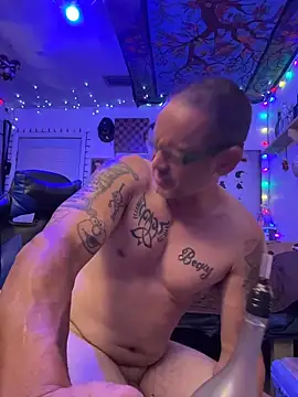 Buffshagswell online show from June 4, 11:44 pm