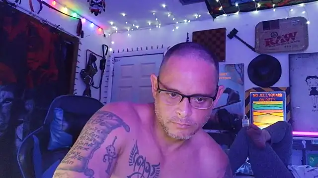Buffshagswell online show from July 1, 6:26 am