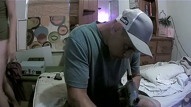Buffshagswell online show from August 5, 12:13 am