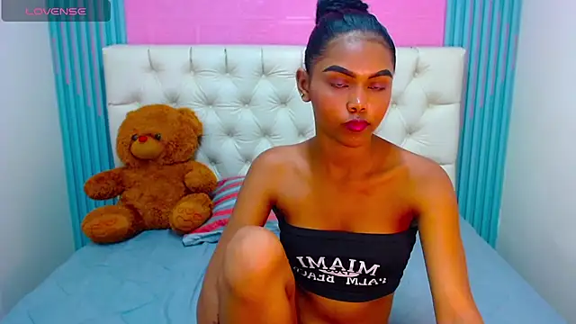 Snapshot of Melody_Stan chatting on December 15, 3:53 pm Melody Stan online show from December 15, 3:53 pm