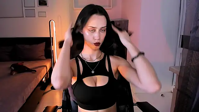 unaericaabistrong online show from March 7, 6:27 pm