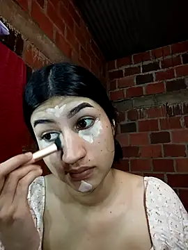 Snapshot of Julix_A chatting on March 10, 11:10 pm Julix A online show from March 10, 11:10 pm