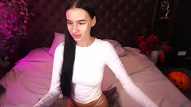 Snapshot of Snow_WhiteeeX chatting on November 4, 6:34 am Snow WhiteeeX online show from November 4, 6:34 am