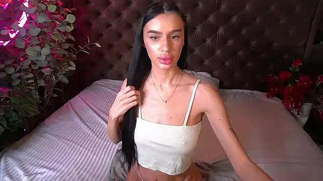 Snapshot of Snow_WhiteeeX chatting on November 27, 6:48 am Snow WhiteeeX online show from November 27, 6:48 am