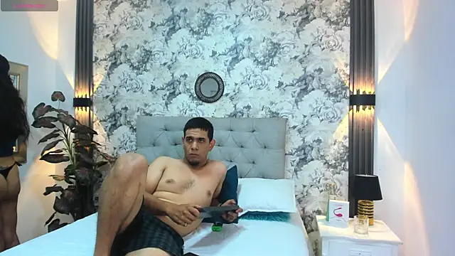 alexxa and sadman online show from July 23, 7:34 pm