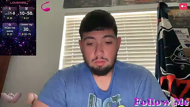 Snapshot of hornycollegestudenthung chatting on October 13, 6:08 pm hornycollegestudenthung online show from October 13, 6:08 pm