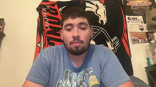 Snapshot of hornycollegestudenthung chatting on December 18, 12:17 am hornycollegestudenthung online show from December 18, 12:17 am