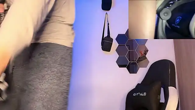 kensnb online show from February 4, 12:11 pm