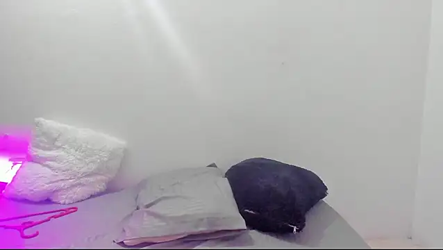 Snapshot of Natasha_by chatting on December 24, 2:44 pm Natasha by online show from December 24, 2:44 pm