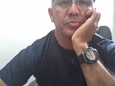 Snapshot of exmilitary chatting on February 24, 9:46 pm exmilitary online show from February 24, 9:46 pm