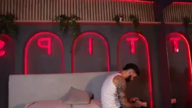 Austin bolt online show from October 16, 2:23 am