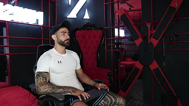 Austin bolt online show from July 29, 2:10 am