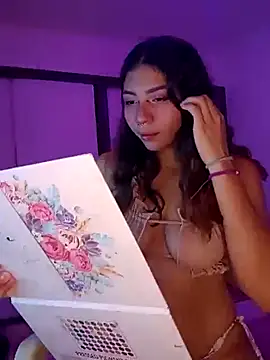 Carlacutte online show from February 4, 2:39 am