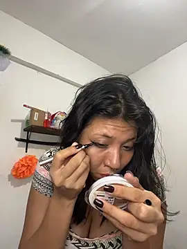 Snapshot of Carlacutte chatting on January 9, 12:13 am Carlacutte online show from January 9, 12:13 am