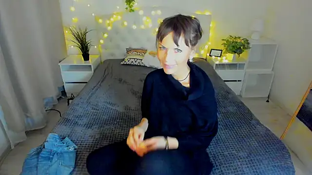 Elizabe th online show from January 21, 9:46 pm