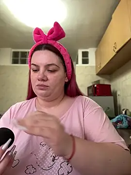 Snapshot of MelanieBrownn chatting on March 8, 4:17 pm MelanieBrownn online show from March 8, 4:17 pm