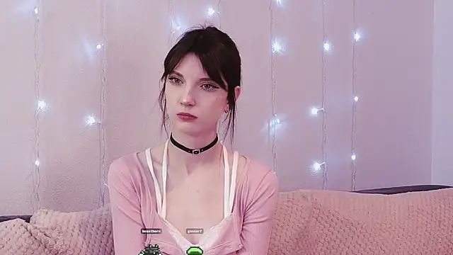 KimWilli online show from January 9, 7:29 pm