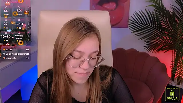 LayriantaVee online show from January 28, 1:16 pm