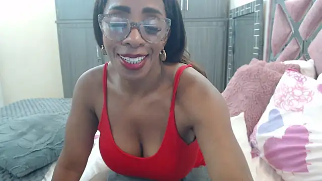 Ginachaudex online show from June 23, 2:04 pm