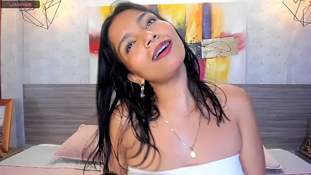 Candys victoria online show from March 1, 1:43 am