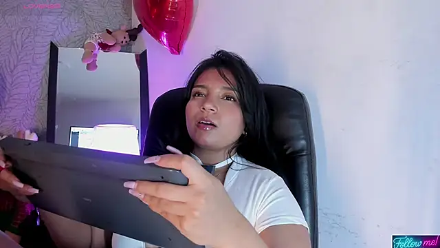 Candys victoria online show from March 8, 2:04 am